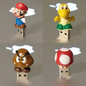 Usb con la forma de los personajes del videojuego Mario Bross