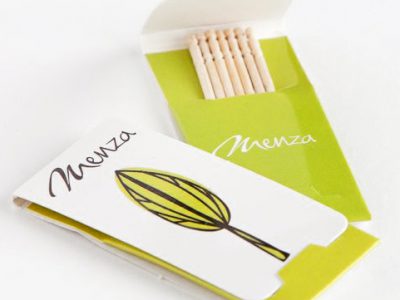 Funda con 7 palillos de madera