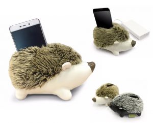 soporte del móvil con peluches de animales